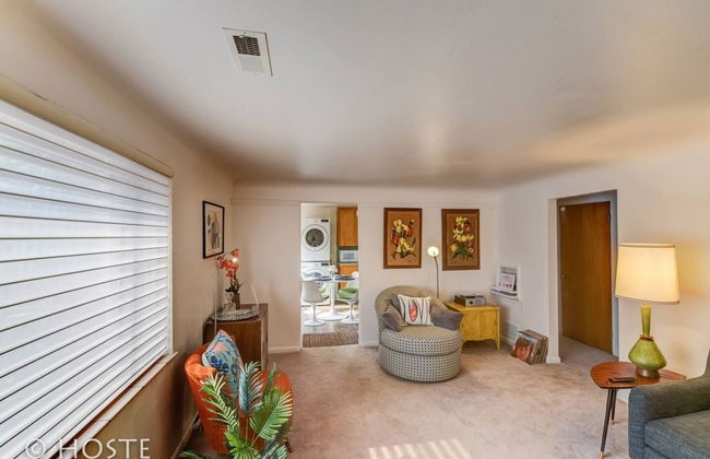 1 Br70's Inspired Comfy Condoclose to Broadmoor - Foto 12