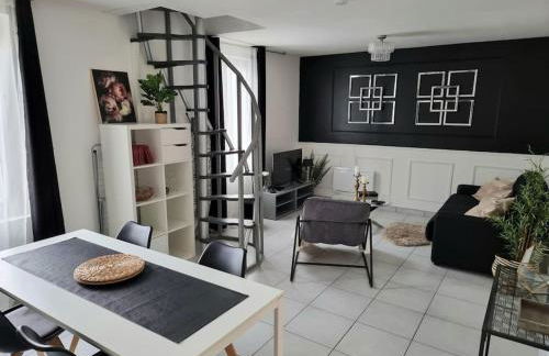 Maison aux portes de Tours - Foto 13