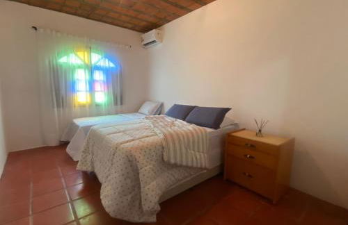 Casa da Vila, charmosa e espaçosa, fica a 150 metros da praia das castanheiras - Foto 12