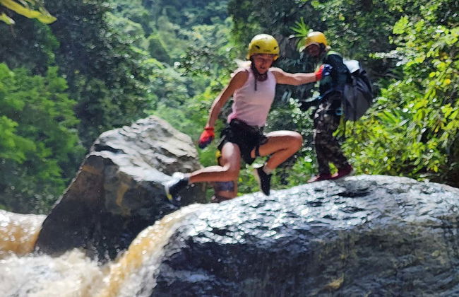Barranquismo y rápel en Jarabacoa - Foto 11