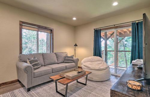 Woodsy Retreat Modern Mi-Wuk Village Cabin! - Foto 12