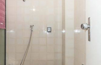 Apto com WiFi e otima localizacao, Laranjeiras RJ - Foto 10