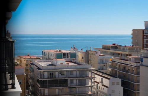 Apartamento nuevo junto al mar con plaza de garaje!! Perfecto para familias - Photo 5