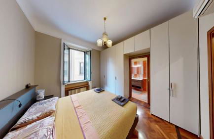 Wonderful downtown apartment-HD NETFLIX, KING-SIZE BED, two minutes' walk from metro - Foto 31