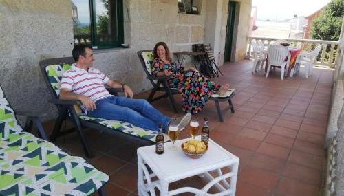 Precioso chalet cerca de la playa de Samil - Foto 1