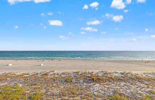 Oh Buoy! Catch the Breeze at This Beachfront Escape! Sleeps 8! - Foto 68