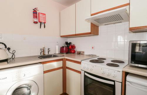 Barton Cottage - Photo 11