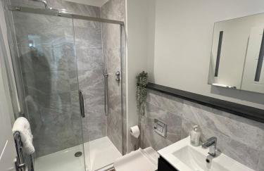 1 Bed Apartment in Town Centre - Foto 6
