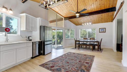 4 Mi to Folsom Lake Modern Home with Patio! - Foto 2