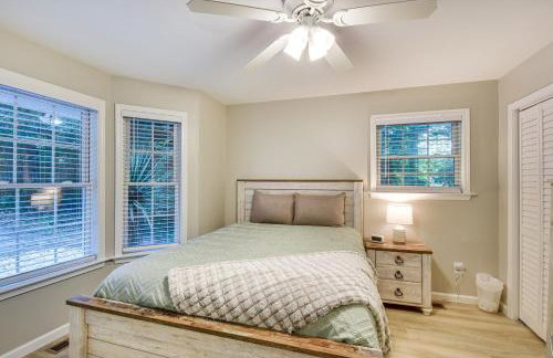 Lake Hartwell Retreat with 2-Tier Dock and Boat Slip! - Foto 13