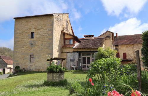 Château de Saint Chamarand - L'AILE Renaissance & LA TOUR médiévale - Foto 2
