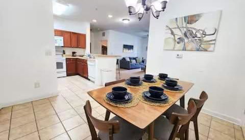 Resort Retreat 2BD Close Disney - Foto 2