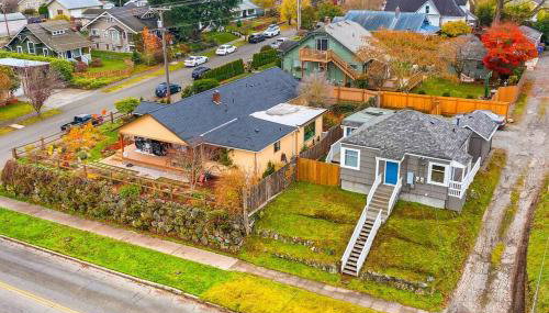 Walk to the waterfront! The Hobbit House - Foto 5