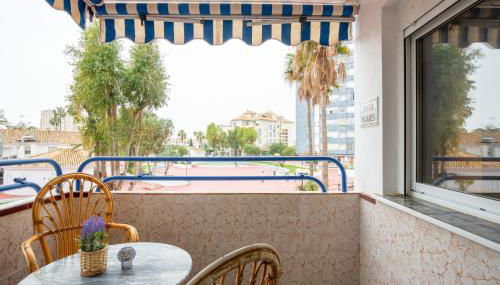 Apartamento en complejo residencial con piscina y garaje a 100m del mar - Foto 4