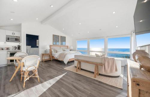Distinguished Oceanfront Point Estate with Iconic Beach Mountain Vistas - Foto 49