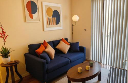 3 bedroom Home Casa Serenity Central Los Angeles - Photo 3