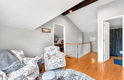 The Oak Cottage- Charming Downtown Family Retreat in the Heart of Siloam Springs - Foto 16