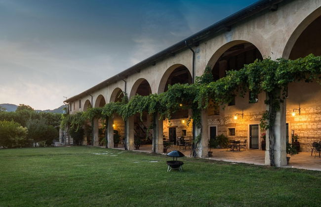 Tigli Apartment With two Bedrooms and one Bathroom on the Second Floor With 4 Metre Glass Window Apartment 6 - Foto 9