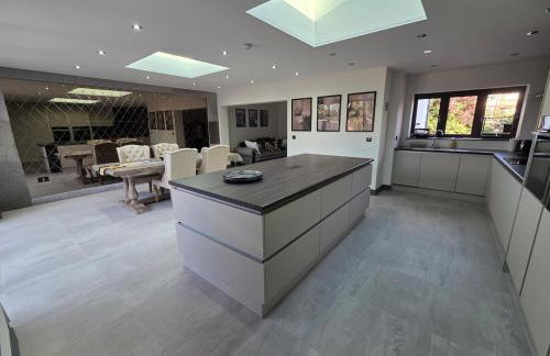 3 bedrooms - for families and contractors - lovely home - Foto 5