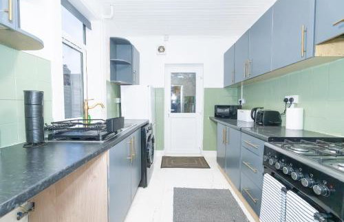 4 bed Emerald by Harlington 13 mins to central - Foto 25