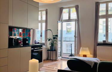 Chic Boutique Studio with Balcony in Prenzlauer Berg - Foto 1