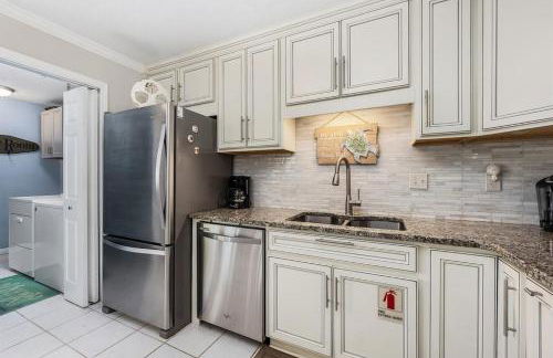 Pelican Cliff breathtaking view less than a mile to beach - Foto 65