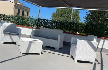 Mondello beach house with terrace 2 steps from the sea - Foto 3