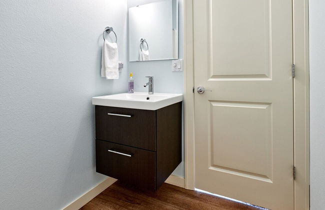 Surfer's Beach Retreat - Foto 22