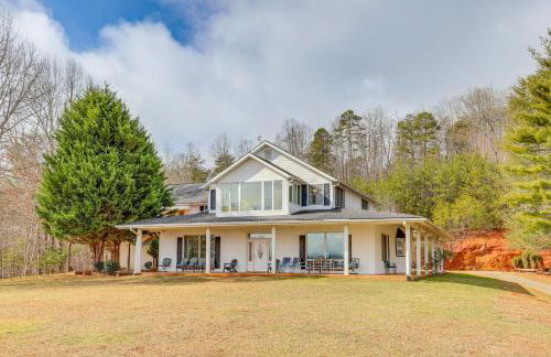 Spacious Group Retreat with Game Room in Marshall! - Foto 41