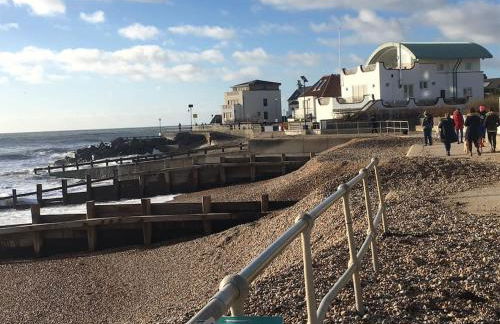 Stay in our beautiful 1850’s Coastguards Cottage. - Photo 40