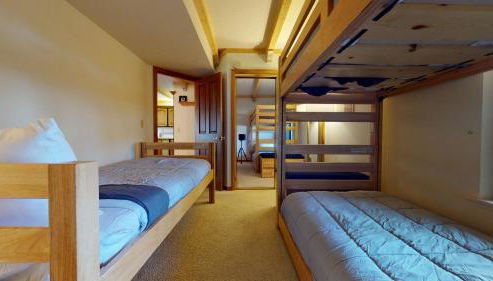 Walk to Lift Updated 2 Bedroom 2 and a Half Bathrooms 1849 Condos 209 Steps to Canyon Lodge Sleeps 6 - Foto 3