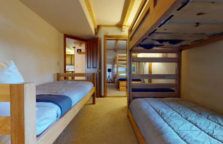 Walk to Lift Updated 2 Bedroom 2 and a Half Bathrooms 1849 Condos 209 Steps to Canyon Lodge Sleeps 6 - Foto 3