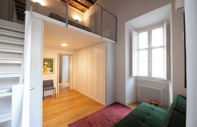 Campo De' Fiori Apartments - Photo 4