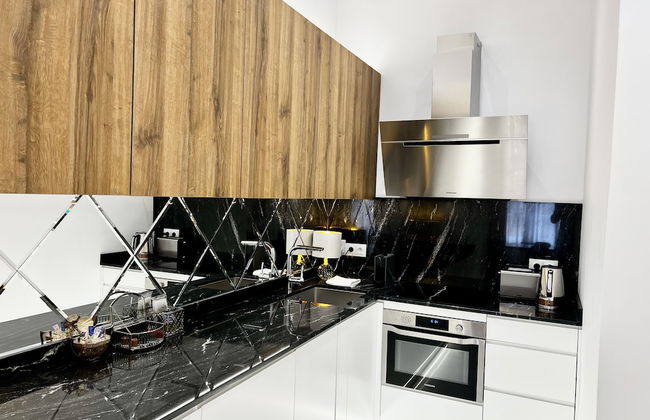 MONDRIAN Luxury Suites & Apartments Old Town Market Square - Photo 74