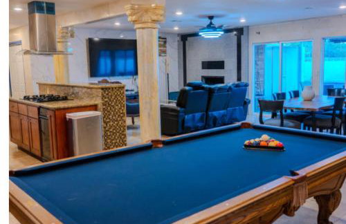 Trendy lux house near strip* Pool *hottub-Kirkland - Foto 57