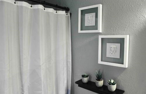 Charming Modern Valrico Getaway - Pets Welcome - Foto 41