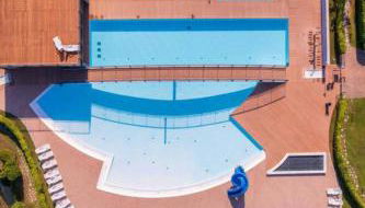 Flat With Swimming Pool and Balcony - Foto 3