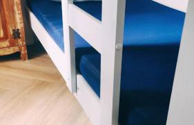 Apto com ar-cond e piscina a 100m mar praia da Enseada - Foto 24