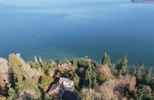 Unique Port Ludlow Home with 3 Decks and Hot Tub! - Foto 1
