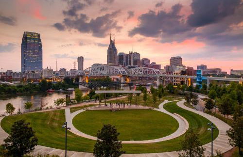 Contemporary Nashville at The 1865 - Foto 37