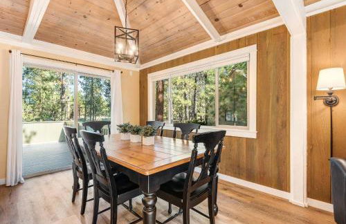 Walk to Everything! Hot tub, SHARC passes - Foto 12