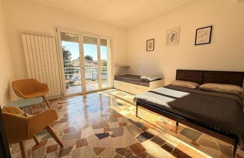Family 3-Bedroom Apartment near MXP & Lake Maggiore - Parking - Foto 27