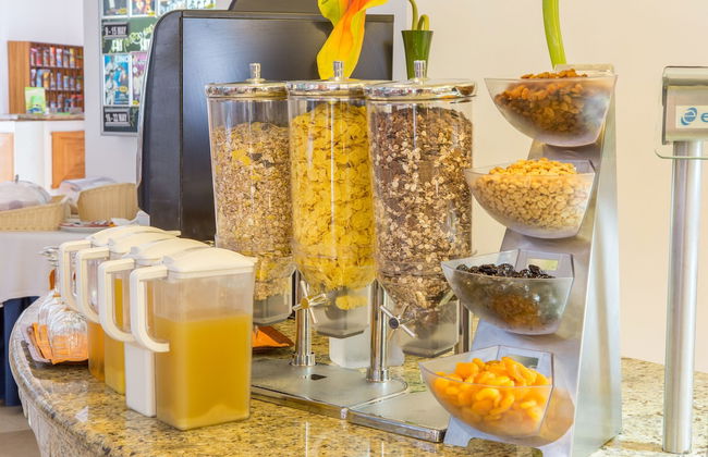 Ona Hollywood Mirage - Photo 44