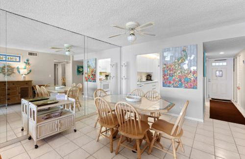 Oceanfront Oasis - Foto 13