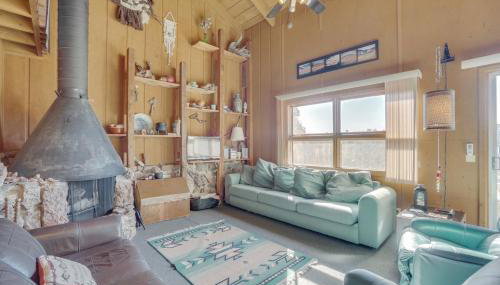 Red Feather Lakes Cabin with Deck and Views! - Foto 4