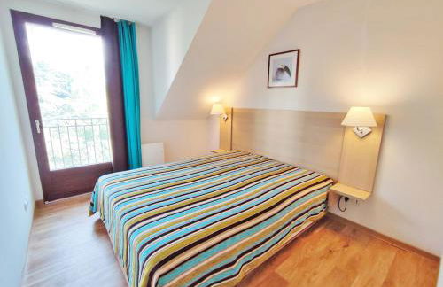 Le Flocon, T2, wifi, vue montagne, parking gratuit, 4 personnes - Foto 15