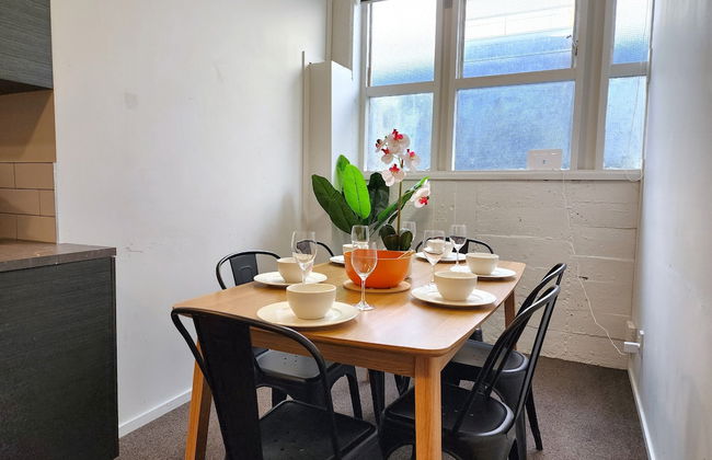 U Suites on Webb - Photo 54