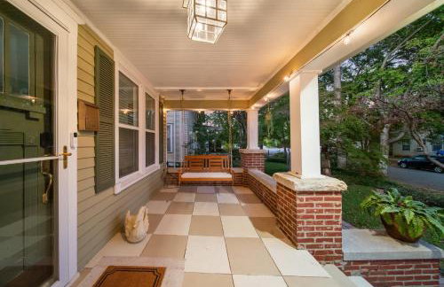 Hottub, Pool Table, Basketball, Firepit, Sleeps 8 - Photo 77