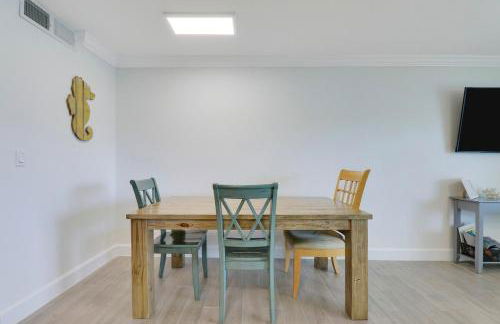 Sailfish Suites 5 - Waterfront Lodging - Photo 13