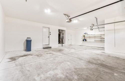 Bedroom house in prime location by the village - Foto 32